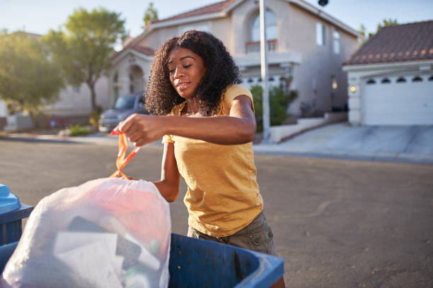 Best Furniture Removal Near Me  in Warrensburg, IL